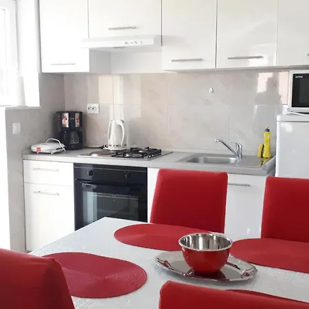 Lea Apartman