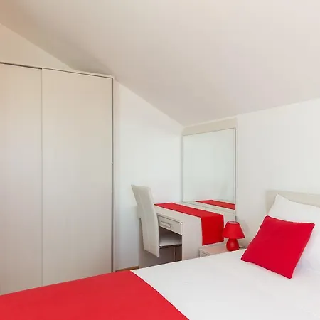 Apartman Lea