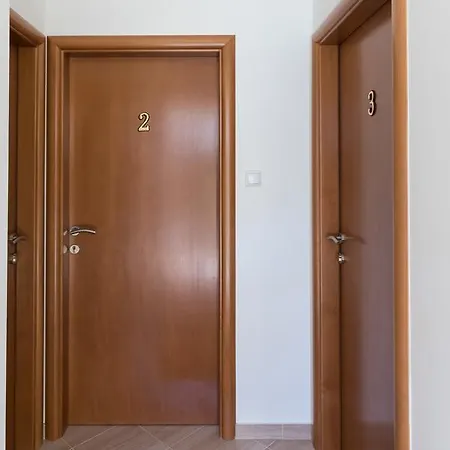 Lea Apartman