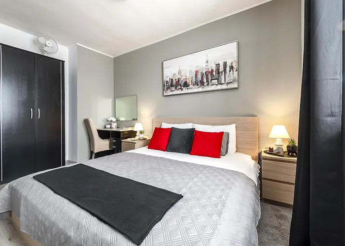 莱亚公寓 公寓 *