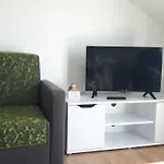 Lea * ツァヴタット
